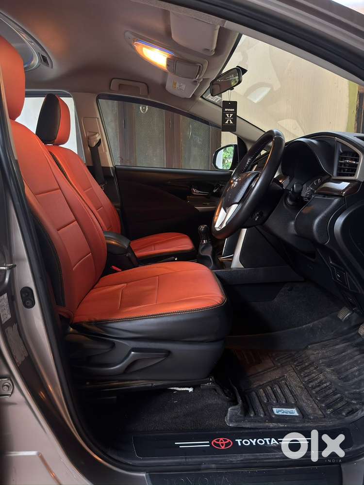 Toyota Innova Crysta 2019