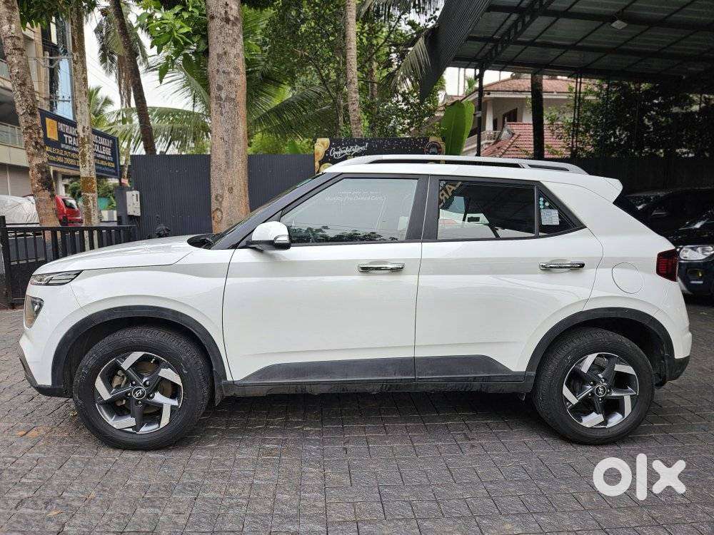 Hyundai Venue Sx Plus Turbo Dct, 2019, Petrol