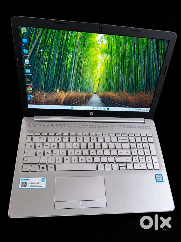 5 year old best condition rarely used laptop