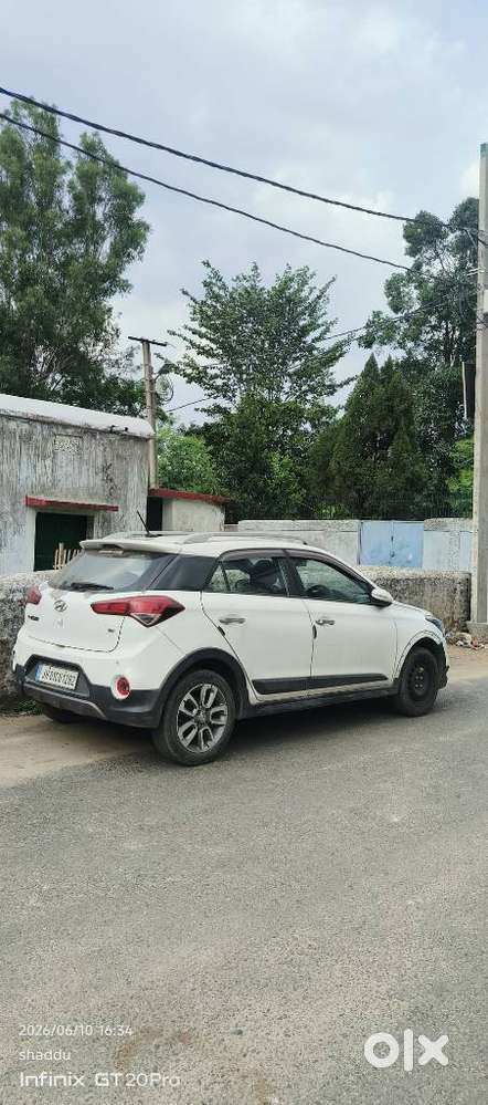 Hyundai I20 Active Sx Petrol, 2018, Petrol