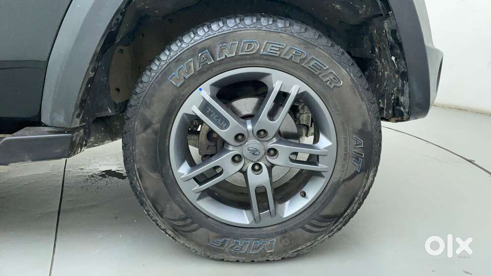 Mahindra Thar Lx Hard Top Petrol Mt 4wd, 2022, Petrol