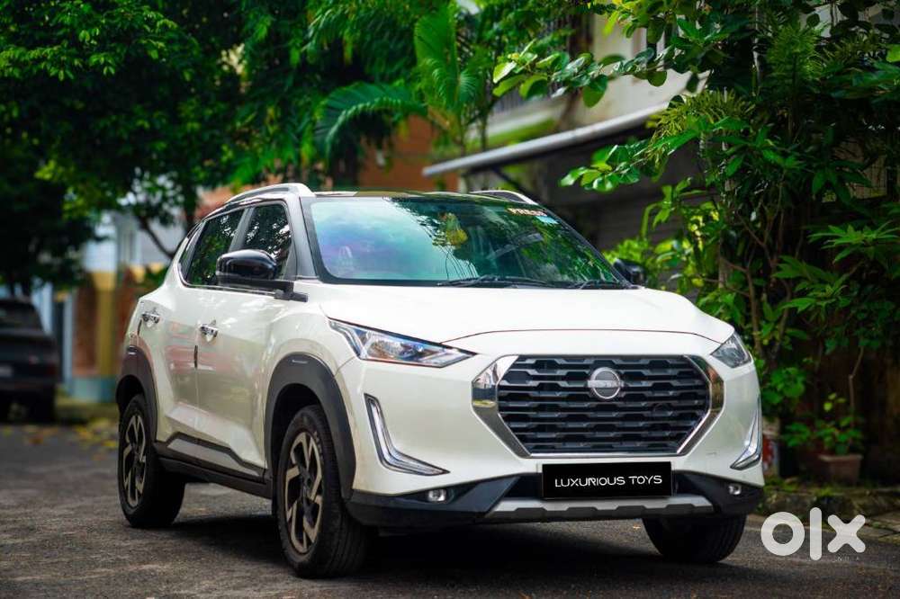 Nissan Magnite 1.0 Xv, 2022, Petrol