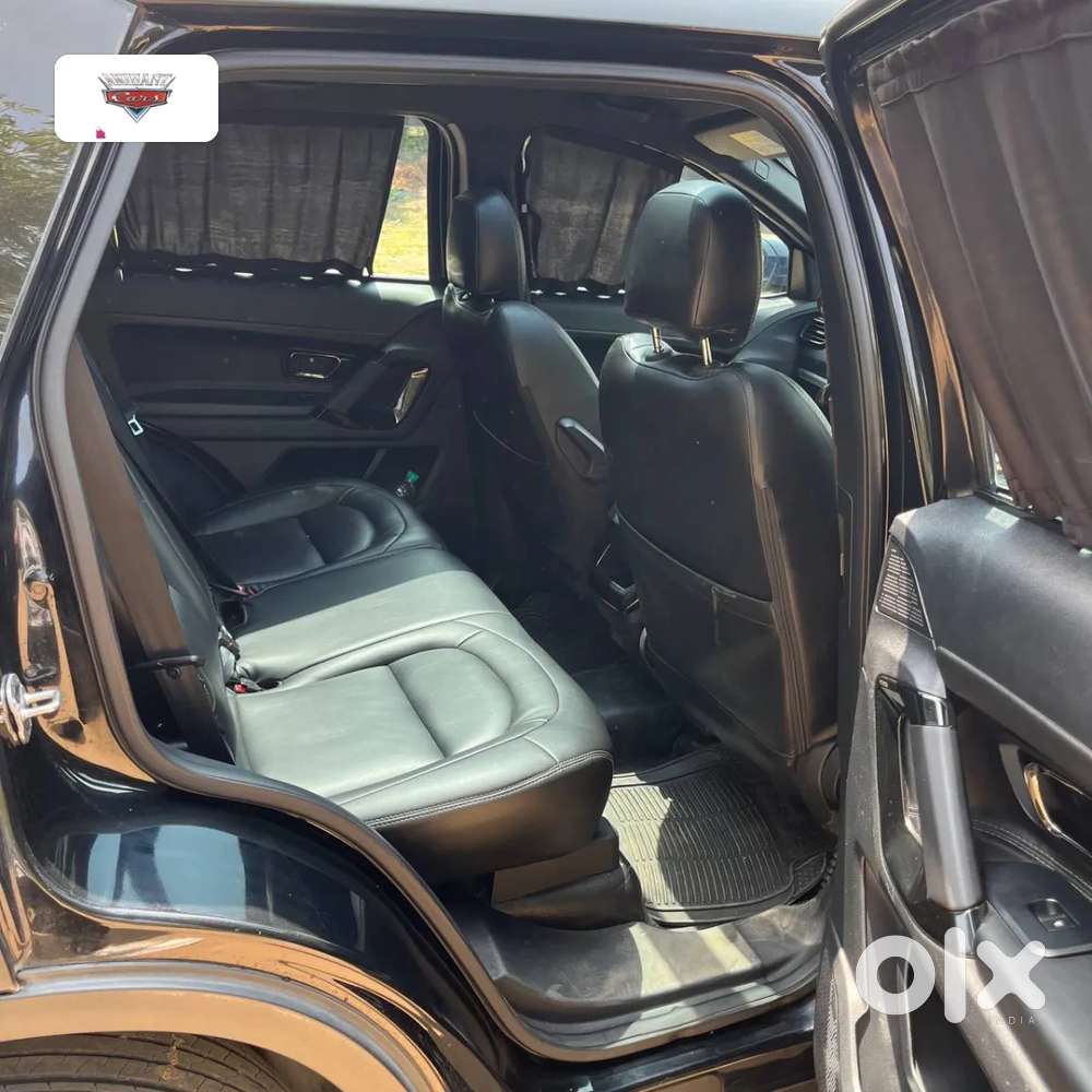 Tata Safari Pure Plus S Dark Edition, 2024, Diesel