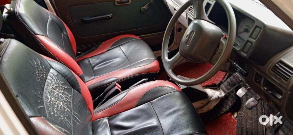 Maruti Suzuki 800 2013 Petrol Well Maintained