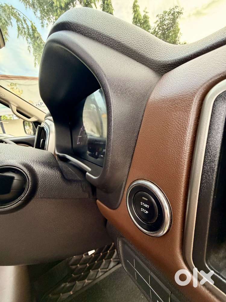 Mahindra Scorpio-n 2.2 Z8 L Diesel Mt 7 Str, 2023, Diesel