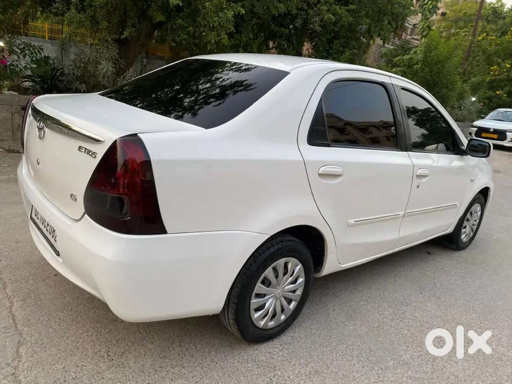 Toyota Etios 2011 Cng & Hybrids 64000 Km Driven
