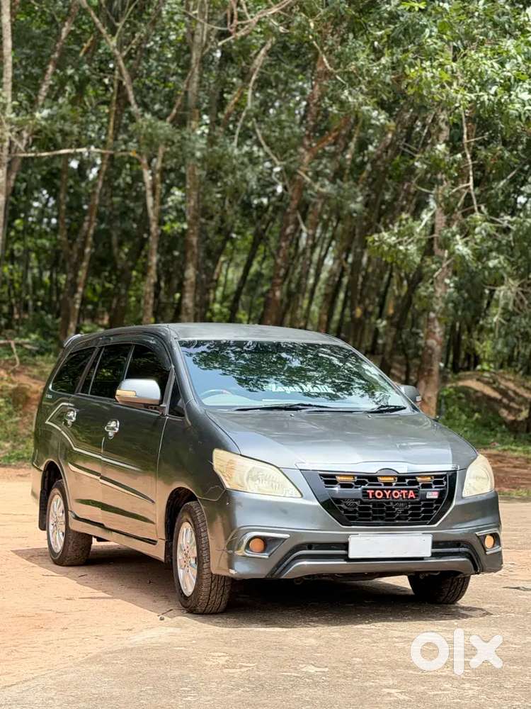 Toyota Innova 2010 Year Model