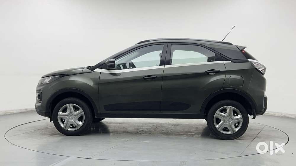 Tata Nexon 1.2 Revotron Xma, 2022, Petrol