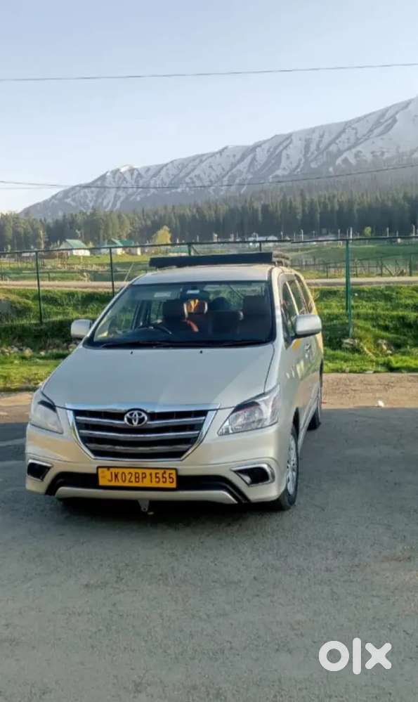 Toyota Innova 2016