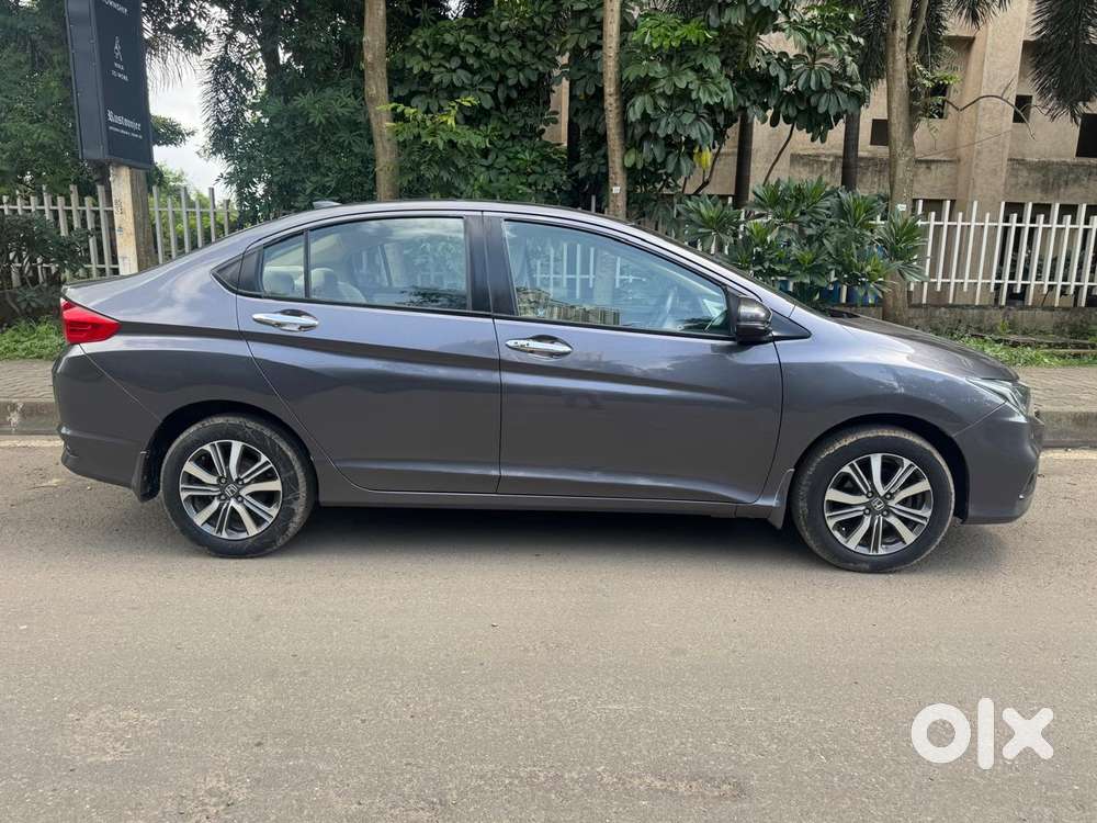 Honda City 1.5 V 5th Gen I-vtec Mt, 2017, Petrol