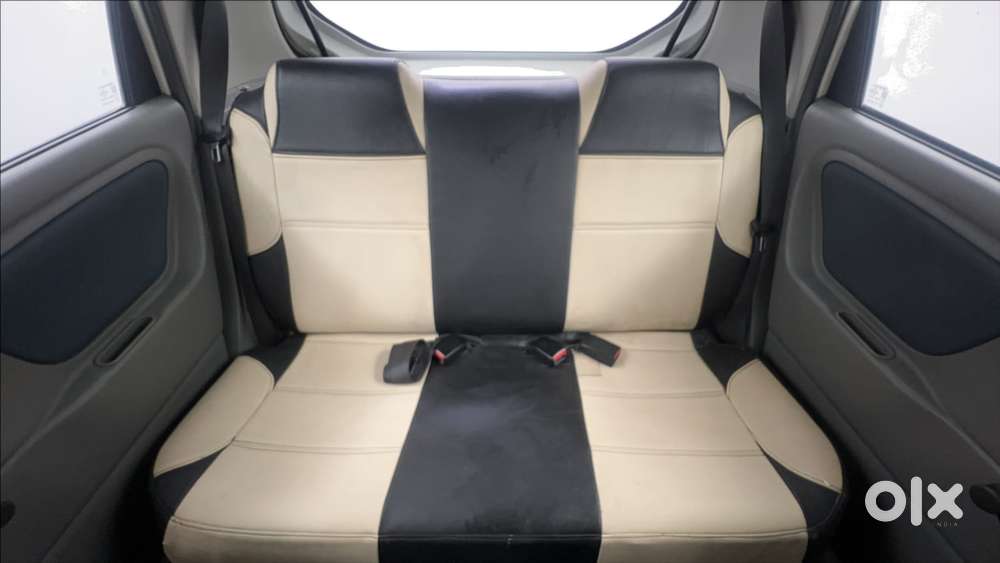 Maruti Suzuki Alto K10 2010-2014 Vxi, 2011, Petrol