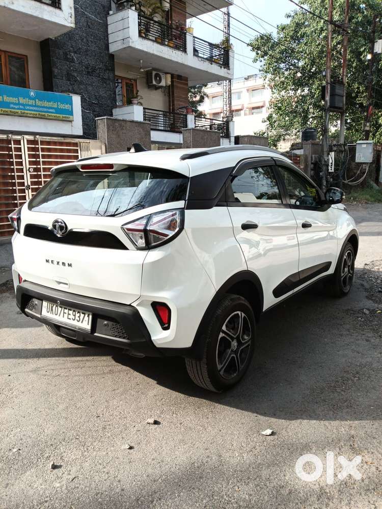 Tata Nexon 1.2 Revotron Xm (s), 2022, Petrol
