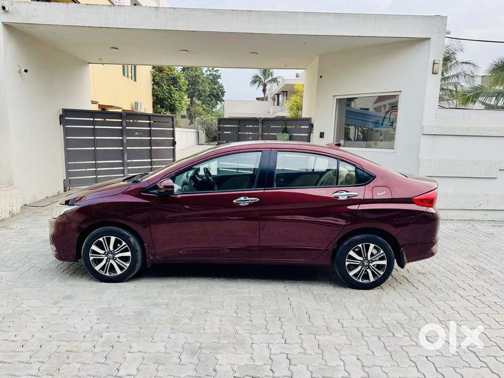 Honda City I-vtec V, 2017, Petrol