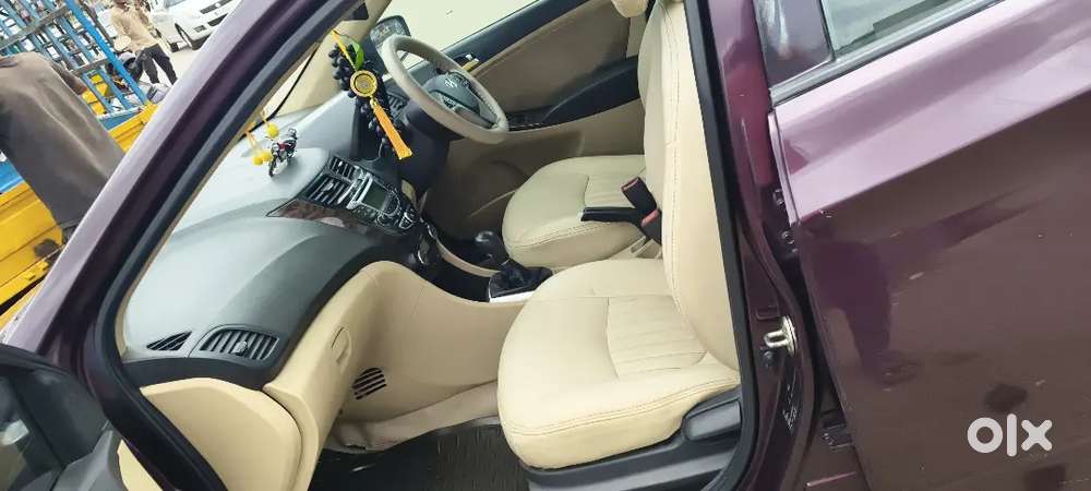 Hyundai New Verna 2012