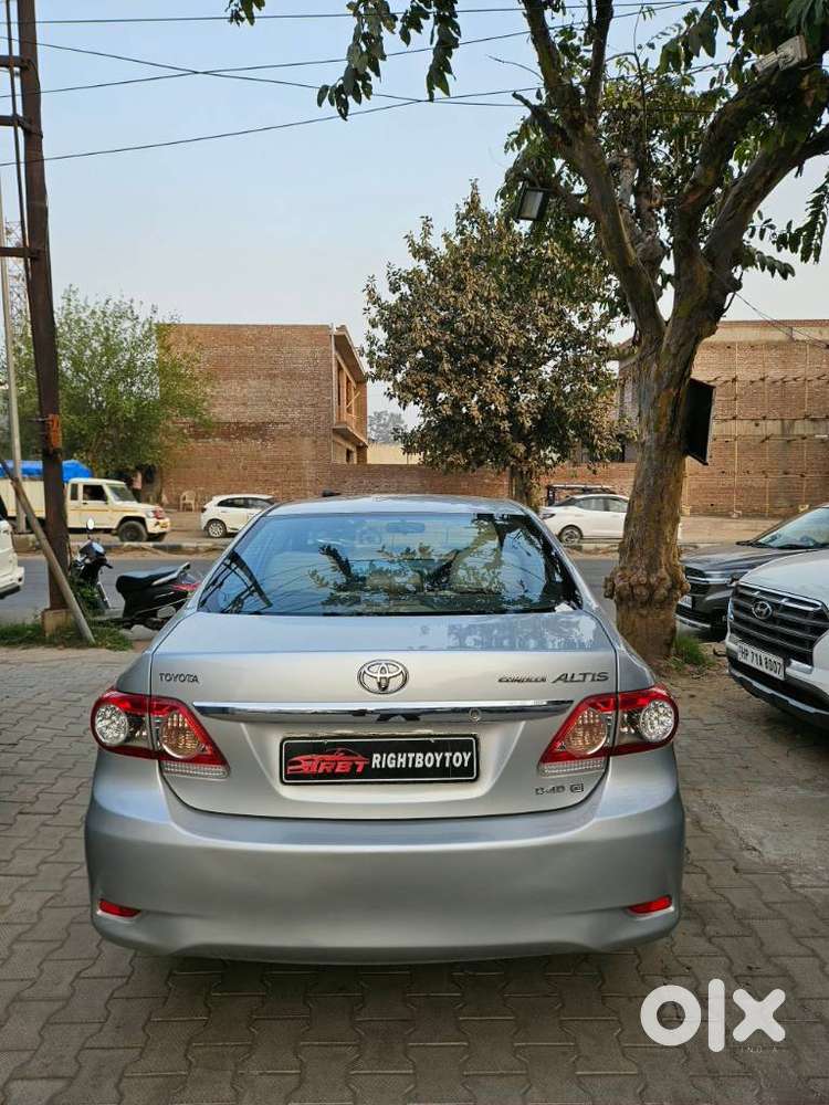 Toyota Corolla Altis 2010-2013 Diesel D4dg, 2013, Diesel