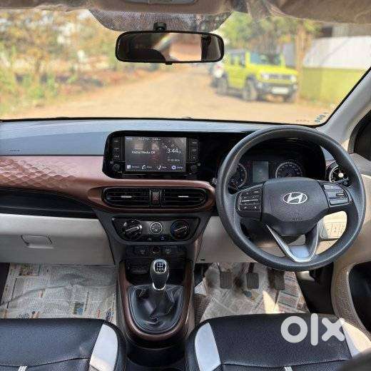 Hyundai Aura 1.2 Sx Cng, 2023, Cng & Hybrids