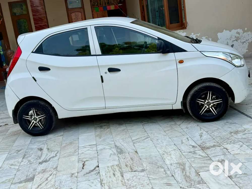 Hyundai Eon Magna + 2015