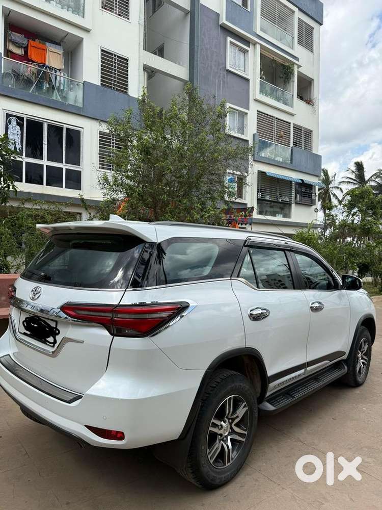 Toyota Fortuner 2023 Diesel Well Maintained