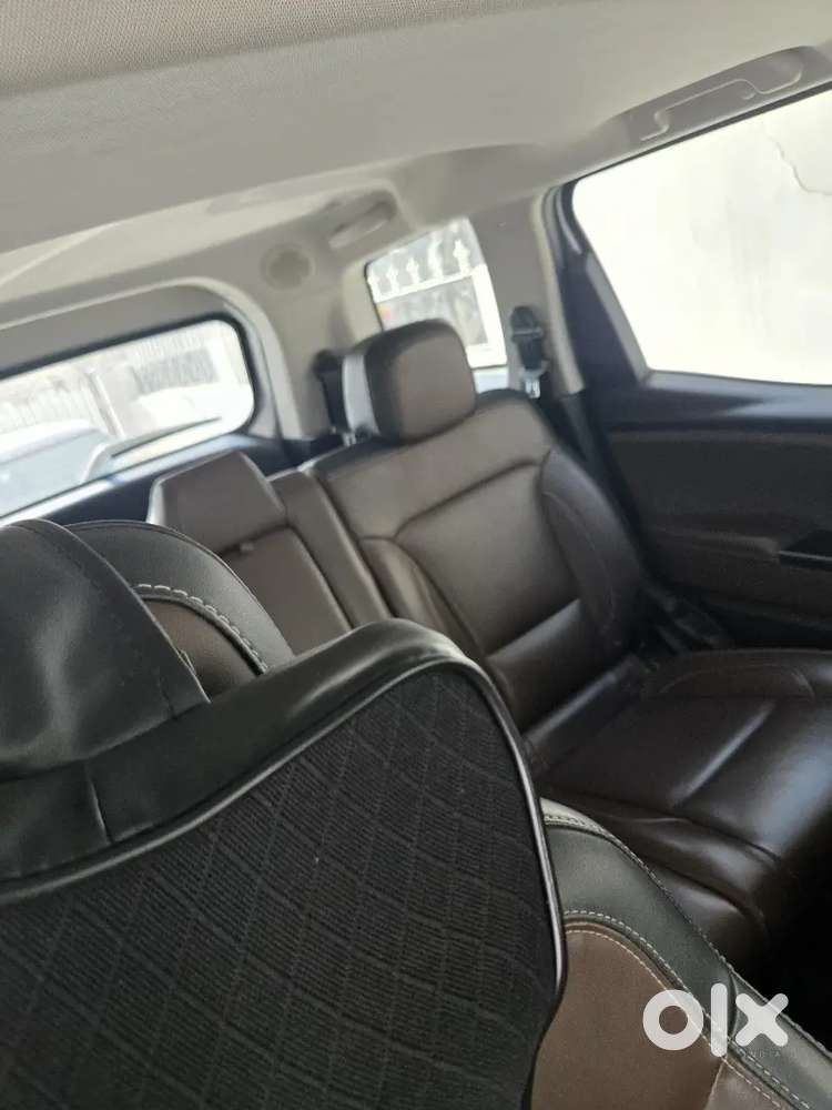 Selling  Scorpio N First Owner  Ch Registration