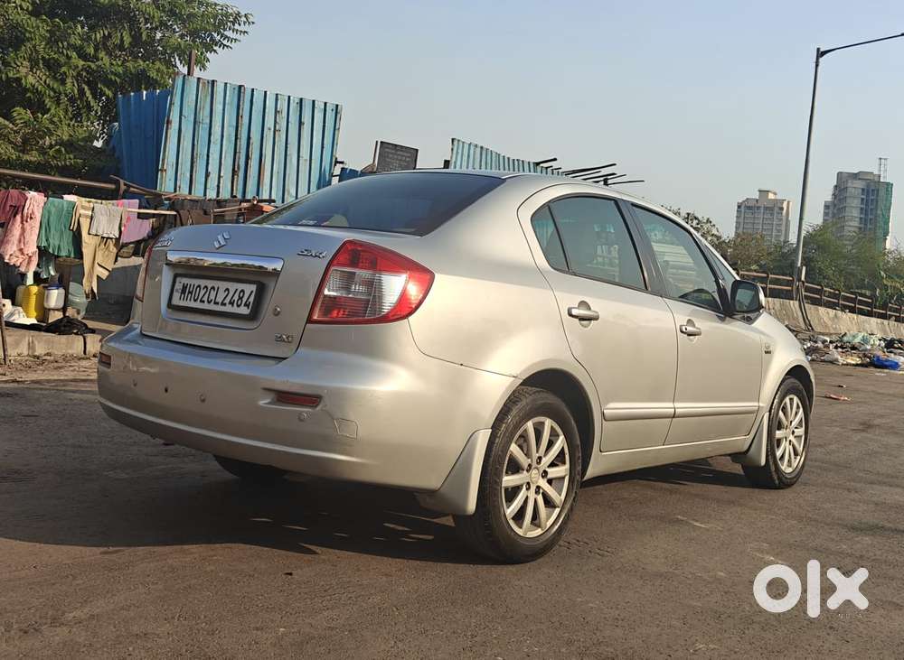 Maruti Suzuki Sx4 Zxi Mt Bsiv, 2012, Petrol
