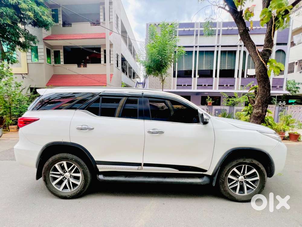 Toyota Fortuner 3.0 4x4 Manual, 2019, Diesel