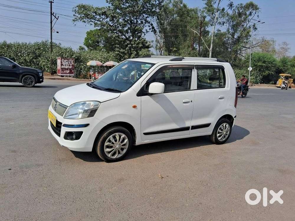 Maruti Suzuki Wagon R Vxi Optional, 2016, Petrol