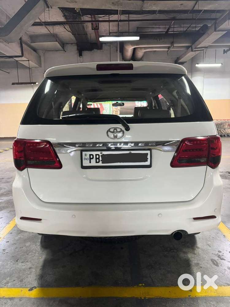 Toyota Fortuner 2016 Diesel Well Maintained