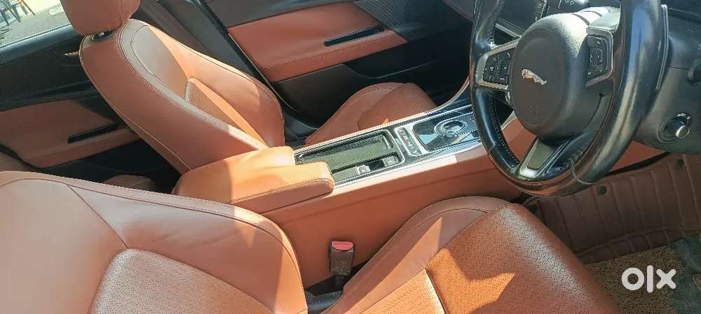 2019 Jaguar Xe Portfolio Petrol Top Model