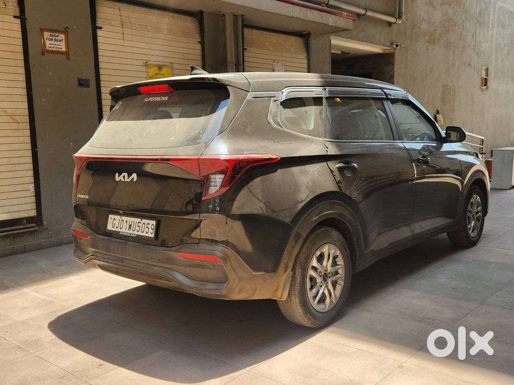 Kia Carens G 1.5 6mt Premium (o) 7-seater, 2024, Diesel