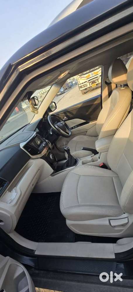 Mahindra Xuv300 W8 Option, 2019, Petrol