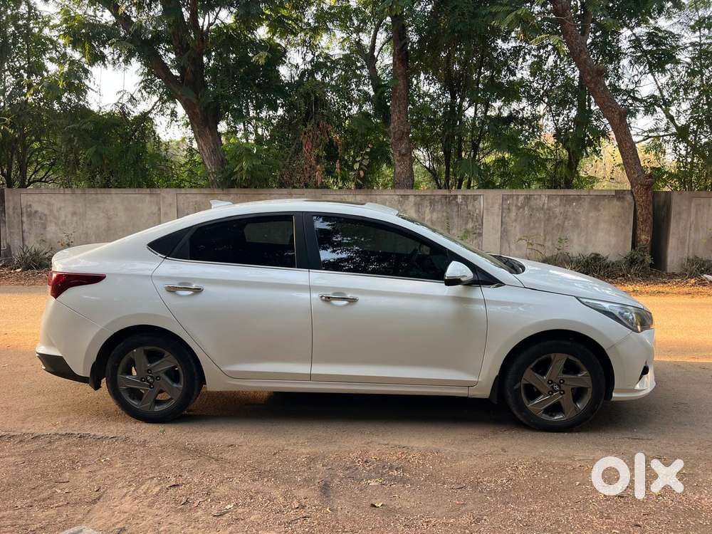 Hyundai Verna 1.5 Sx Petrol Mt, 2020, Petrol