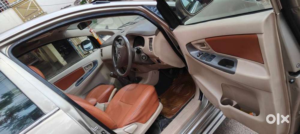 Toyota Innova 2.5 G (diesel) 8 Seater, 2007, Diesel