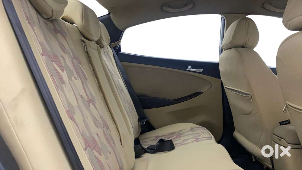 Hyundai Verna Fluidic 1.6 Vtvt Sx, 2013, Petrol