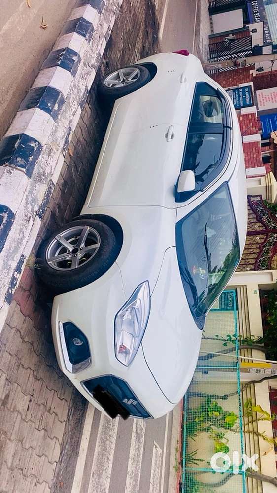 Maruti Suzuki Dzire Petrol 2023