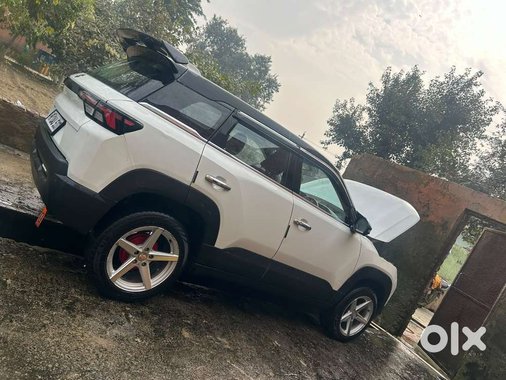 Maruti Suzuki Brezza Lxi 2024