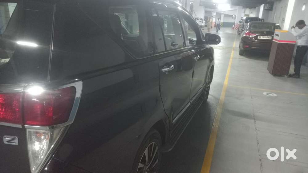 Toyota Innova Crysta 2021