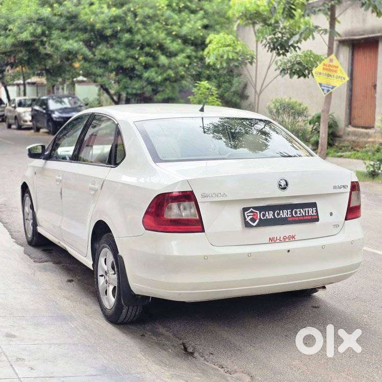 Skoda Rapid Ambition 1.6 Tdi Cr Manual Plus, 2014, Diesel