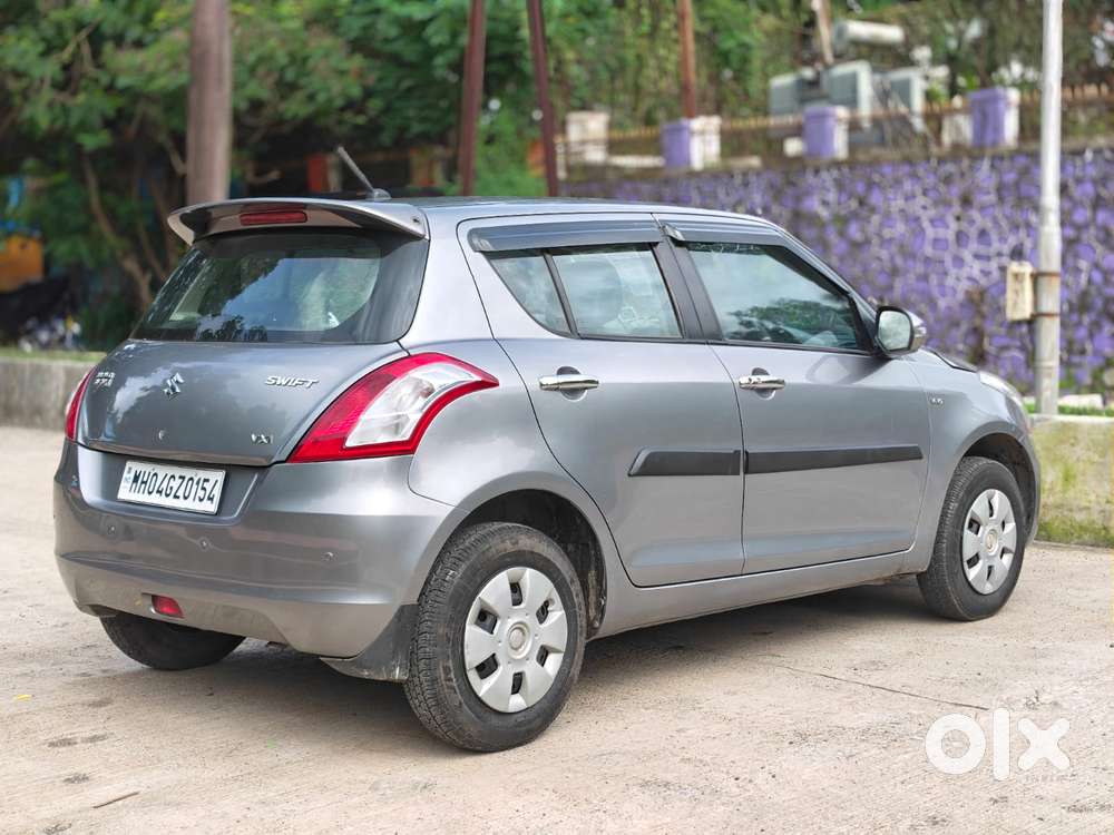 Maruti Suzuki Swift Vxi With Abs, 2015, Petrol