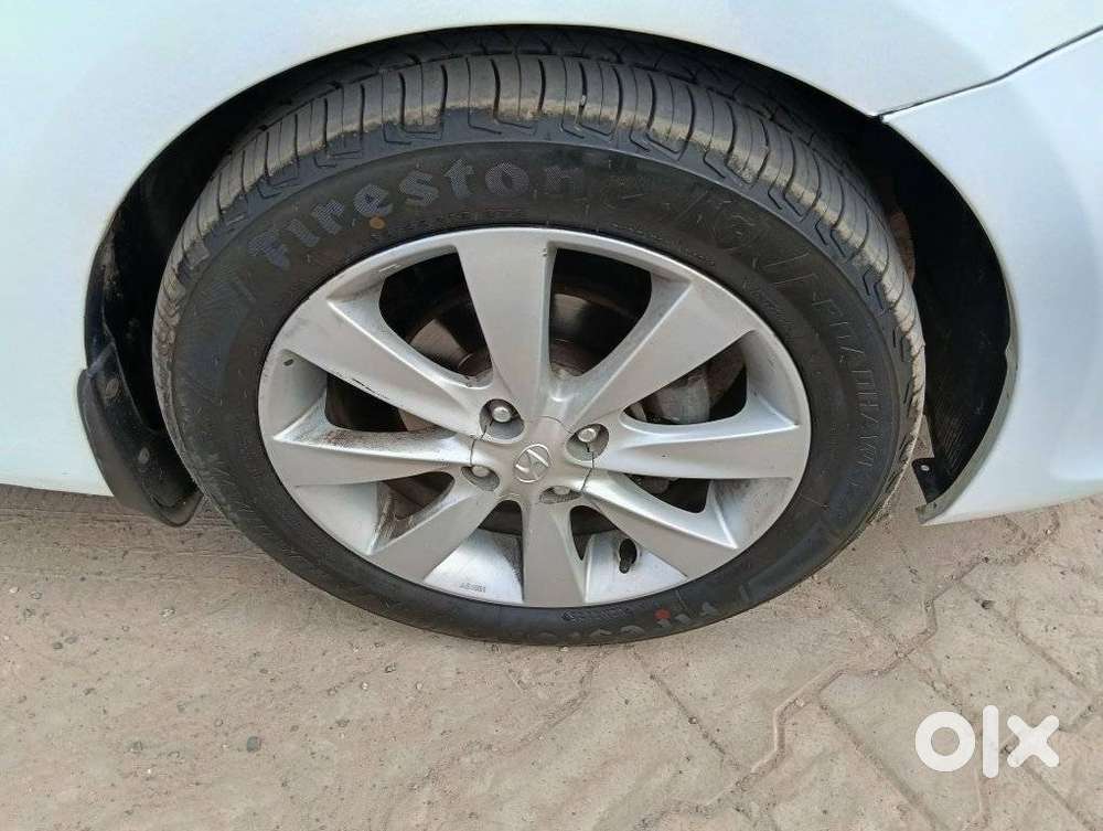 Hyundai Verna 1.6 Sx (o) Crdi At, 2013, Diesel