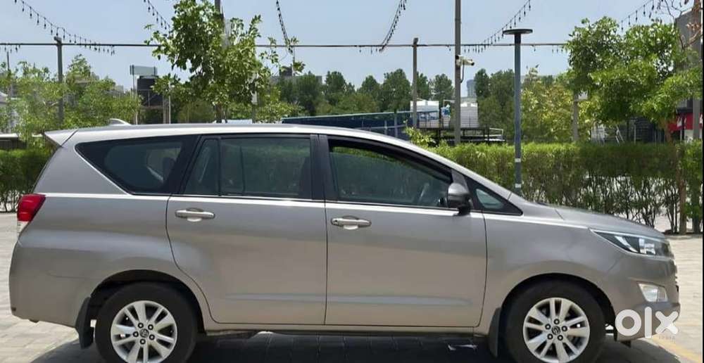 Toyota Innova Crysta 2.7 Gx Limited Edition 7 Str, 2017, Petrol