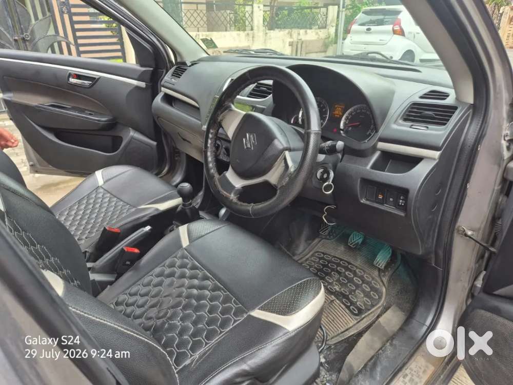 Maruti Suzuki Swift Vxi, 2016, Petrol