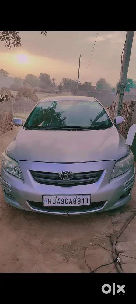 Toyota Corolla Altis 2010