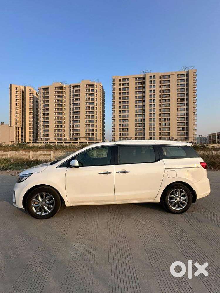 Kia Carnival Limousine, 2021, Diesel
