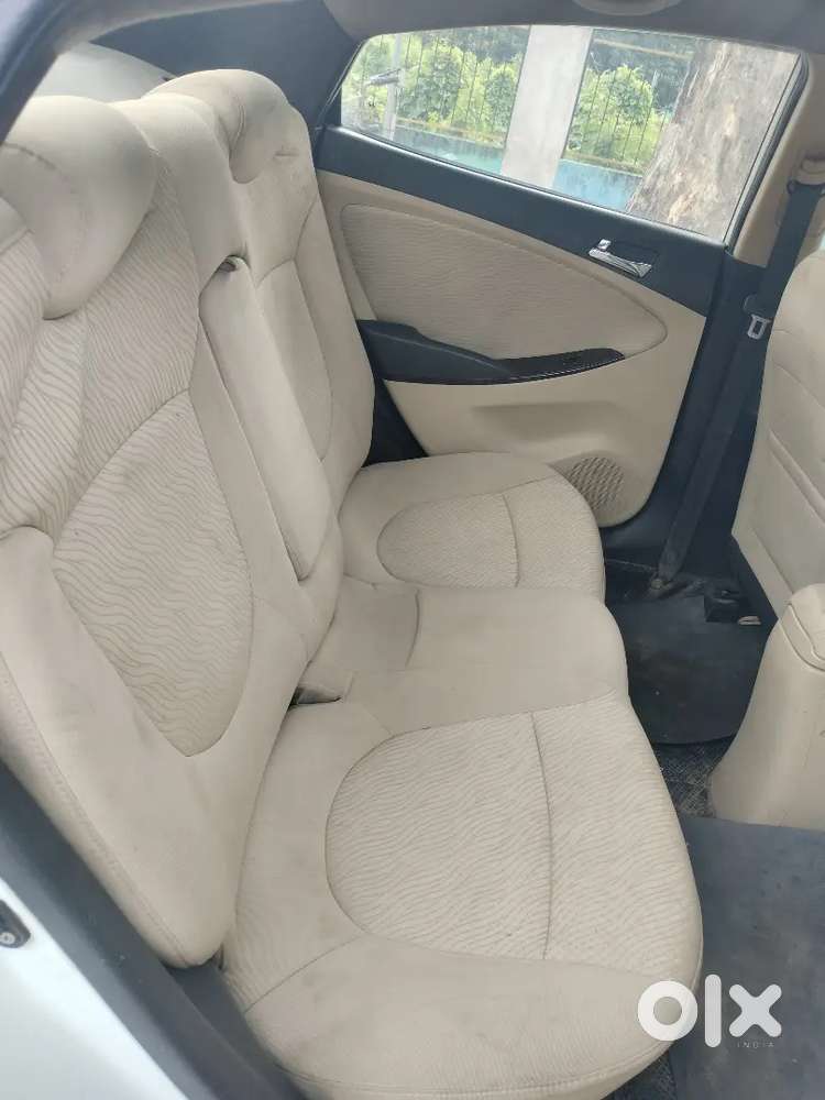 Hyundai Verna 2011 Diesel 140000 Km Driven