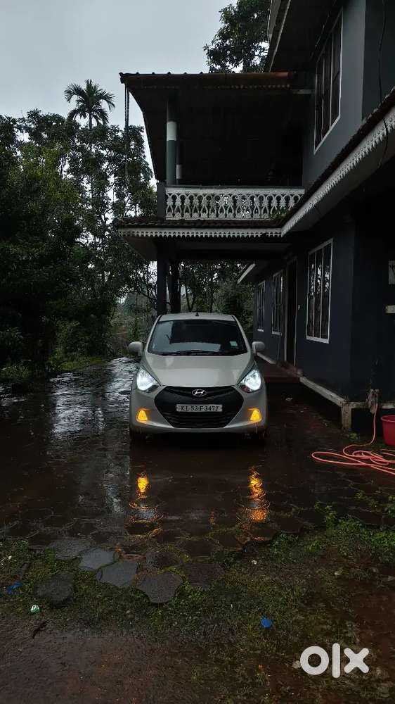 Hyundai Eon Magna+ 2013 Petrol