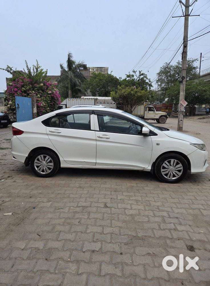 Honda City I-dtec V, 2016, Diesel