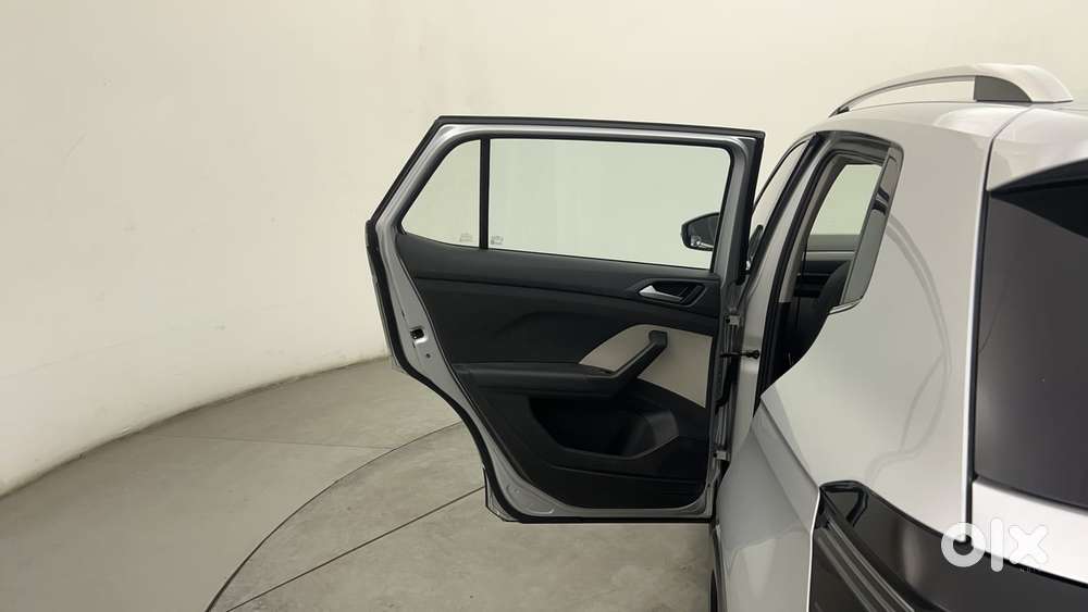 Volkswagen Taigun Topline 1.0 Tsi At (electric Seats), 2022, Petrol