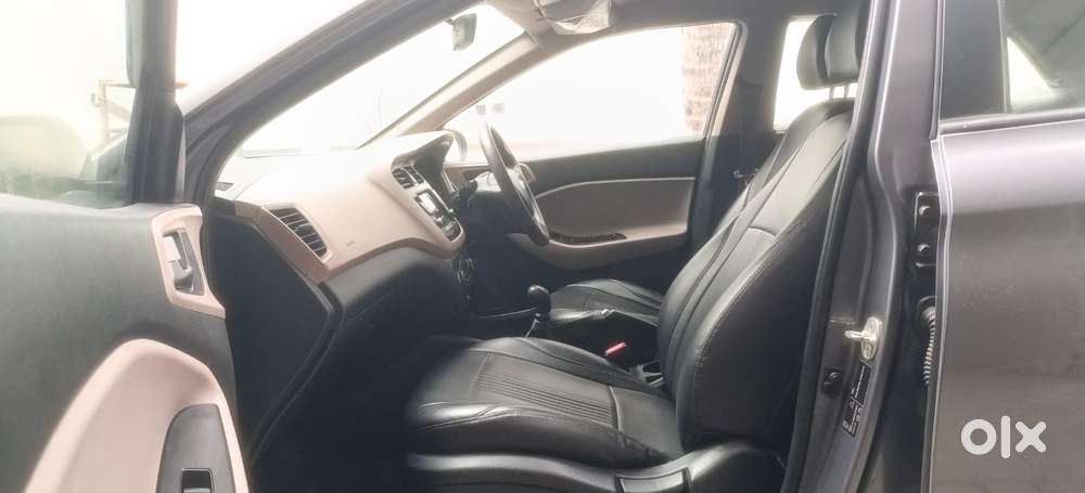 Hyundai Elite I20 Sportz (o) 1.2, 2018, Petrol