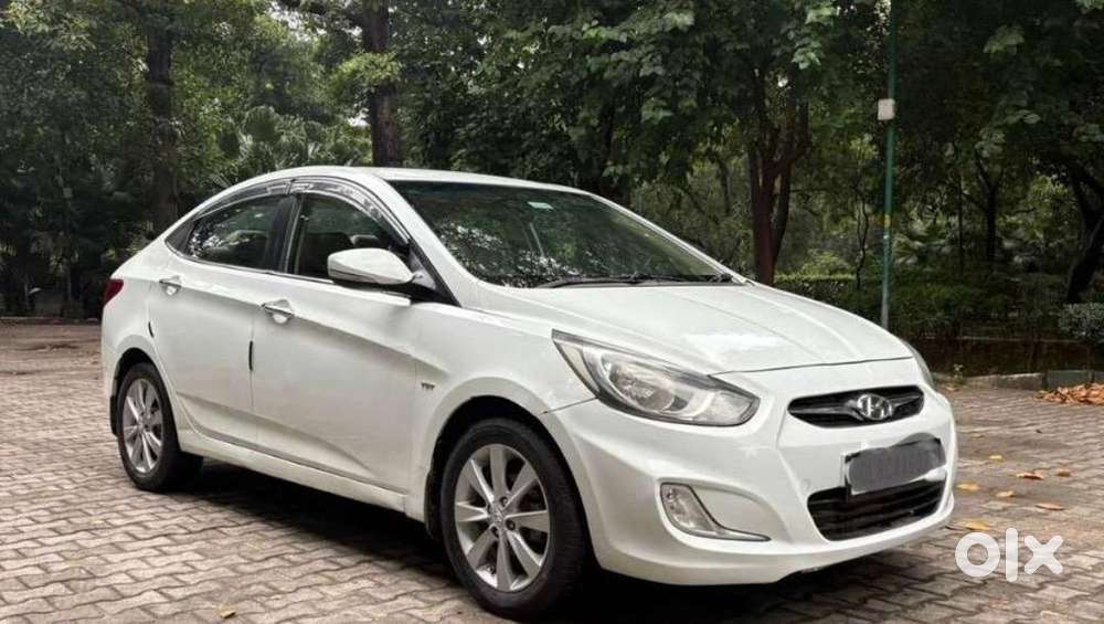 Hyundai Verna 2012 Petrol Well Maintained