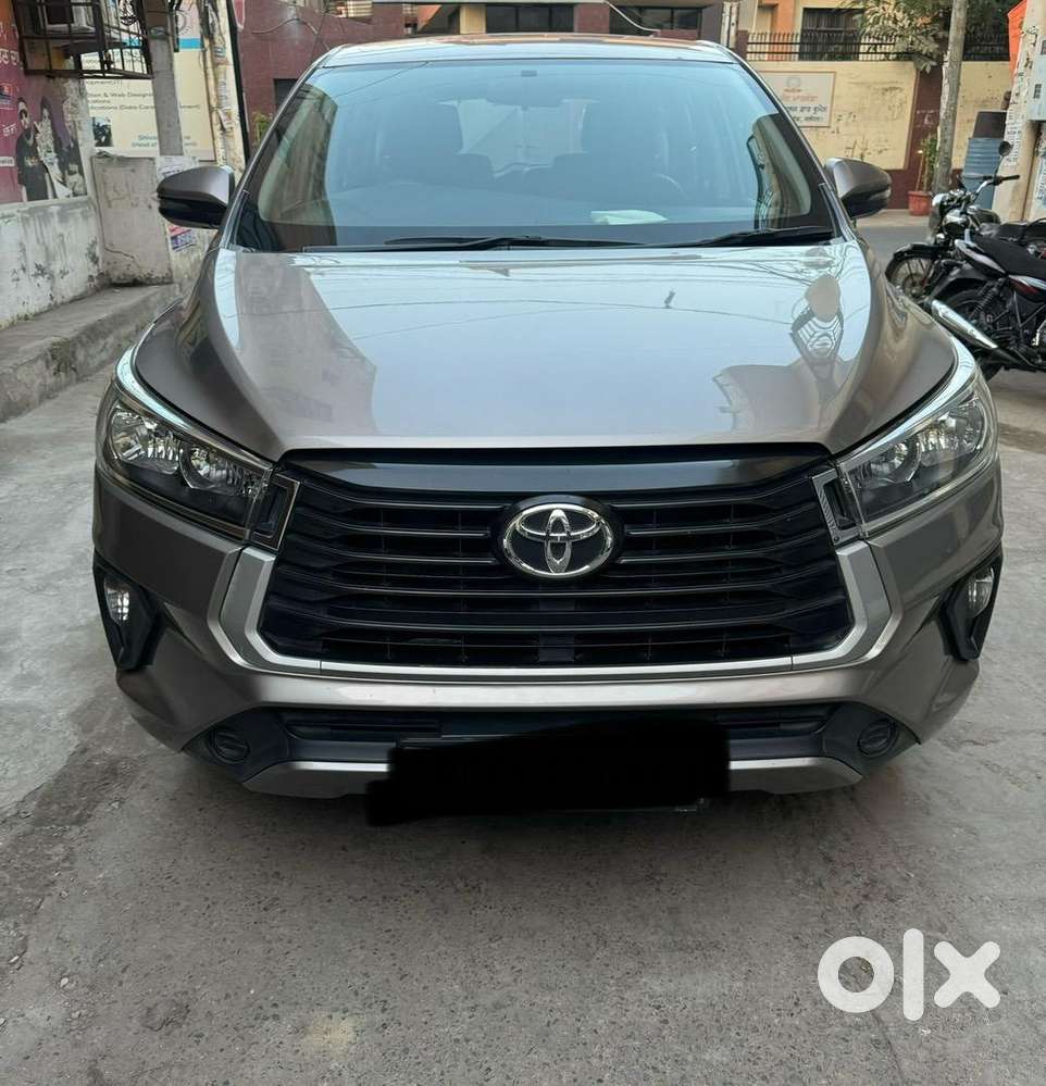Toyota Innova Crysta Diesel 72000 Km Driven